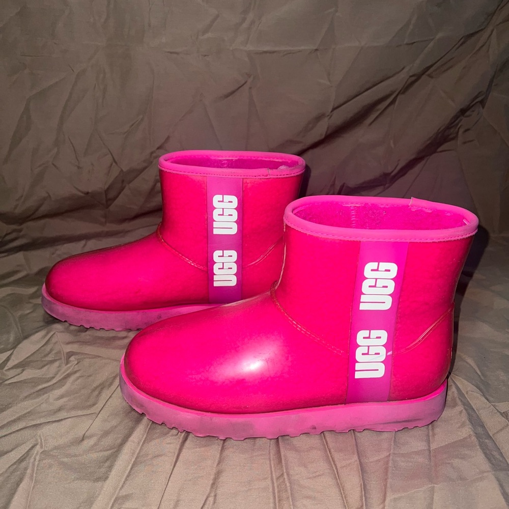 Size 9 Women Pink Classic Mini Clear Ugg Boots